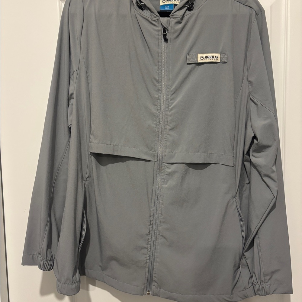 Magellan Outdoors Light Gray Windbreaker